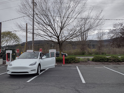 Supermarket «Big Y», reviews and photos, 700 S Main St #2, Great Barrington, MA 01230, USA