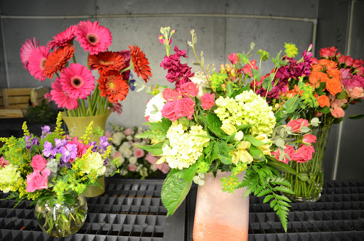 Florist «The Village Flower Shop», reviews and photos, 132 S Addison St, Bensenville, IL 60106, USA