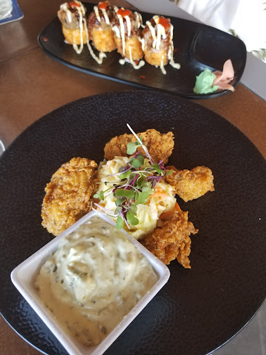 Seafood Restaurant «Hot Tuna Bar & Grill», reviews and photos, 2817 Shore Dr, Virginia Beach, VA 23451, USA