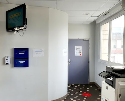 Secrétariat de la résidence | Hall d'accueil bâtiment A à Poitiers