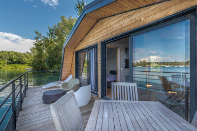 Maison Flottante - Lac Baurech à Baurech