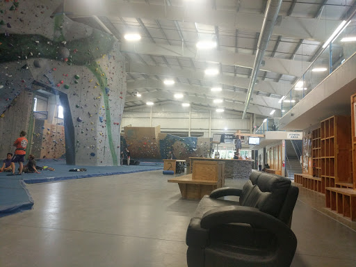 Rock Climbing Gym «Central Rock Gym», reviews and photos, 259 Eastern Blvd, Glastonbury, CT 06033, USA