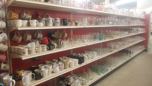 Thrift Store «The Salvation Army Family Store & Donation Center», reviews and photos, 51200 Van Dyke, Shelby Charter Township, MI 48316, USA