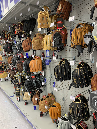 Sporting Goods Store «Academy Sports + Outdoors», reviews and photos, 510 Markey Pkwy, Belton, MO 64012, USA