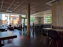 Atmosphère du Restauration rapide McDonald's La Cousinerie à Villeneuve-d'Ascq - n°10