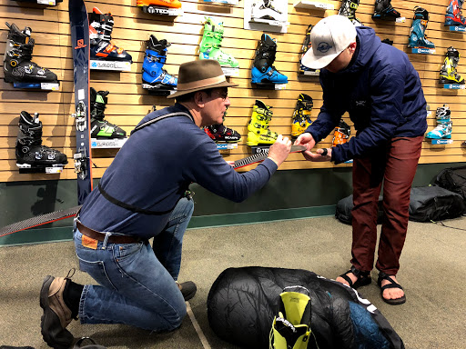 Sporting Goods Store «Bent Gate Mountaineering», reviews and photos, 1313 Washington Ave, Golden, CO 80401, USA