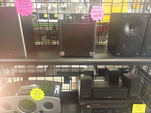 Pawn Shop «Quick Cash Pawn & Jewelry», reviews and photos, 8404 Sheldon Rd, Tampa, FL 33615, USA