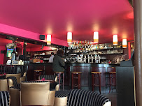 Atmosphère du Restaurant Le Séquoia Café à Neuilly-sur-Seine - n°10