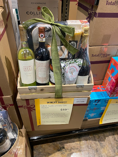 Wine Store «Total Wine & More», reviews and photos, 13055-C Lee Jackson Memorial Hwy, Fairfax, VA 22033, USA