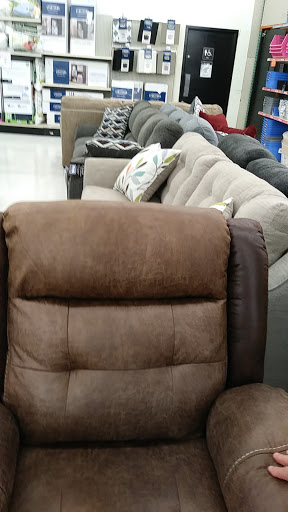 Discount Store «Big Lots», reviews and photos, 300 N Telegraph Rd, Pontiac, MI 48341, USA