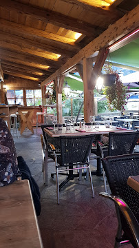 Atmosphère du Restaurant français Restaurant La Bergerie à Praz-sur-Arly - n°4
