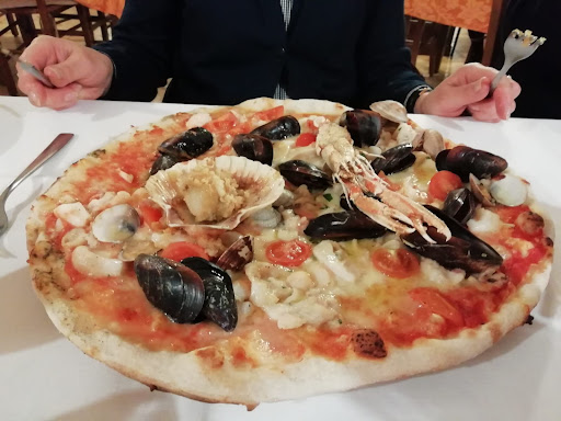 Ristorante Pizzeria Tre Pini in Copparo, Provincia di Ferrara