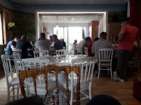 Atmosphère du Restaurant La Baraque d'Olivier à Lozanne - n°5