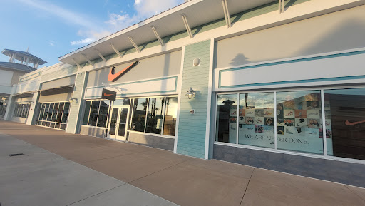 Clothing Store «Nike Factory Store», reviews and photos, 2350 Grand Cypress Dr #350, Wesley Chapel, FL 33544, USA