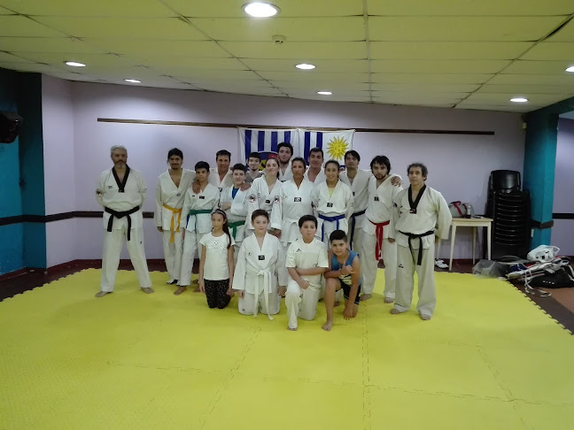 Escuela de Taekwondo Do San - Montevideo