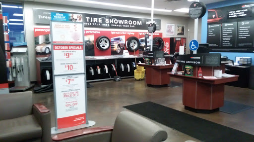 Tire Shop «Firestone Complete Auto Care», reviews and photos, 4850 NW Urbandale Dr, Urbandale, IA 50322, USA