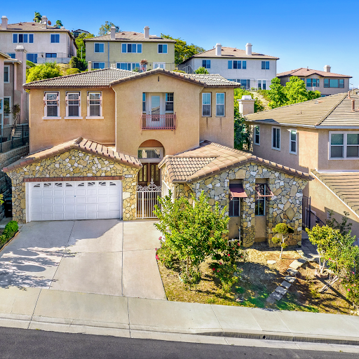 Lan Gloria Xiao, Realtor, DRE 01937896, REMAX ELITE REALTY image