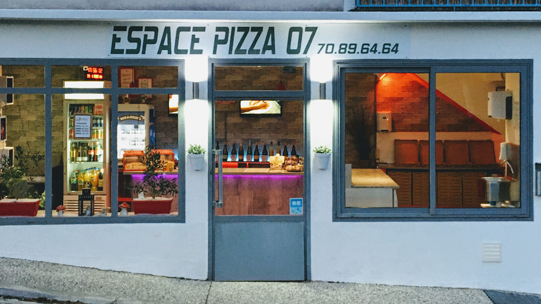 Espace pizza 07 à Marcols-les-Eaux
