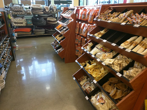 Pet Supply Store «Pet Food Express», reviews and photos, 320 S Lake Ave, Pasadena, CA 91101, USA