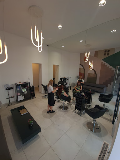 BACKSTAGE FRISEUR In Vienna