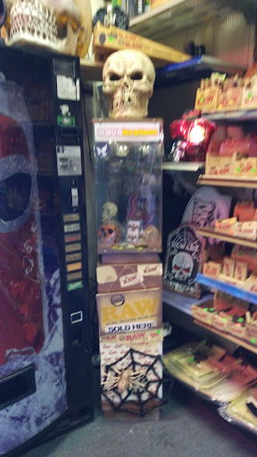 Tobacco Shop «Pipe Eyes», reviews and photos, 115 E Plymouth Ave, DeLand, FL 32724, USA