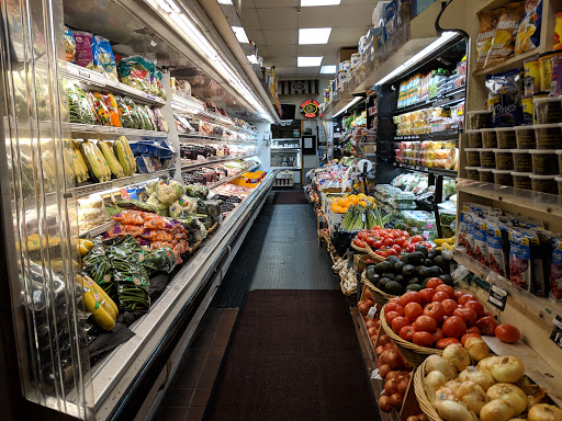 Grocery Store «Bens Meat O Mat Inc», reviews and photos, 19 Knolls Cres # B, Bronx, NY 10463, USA