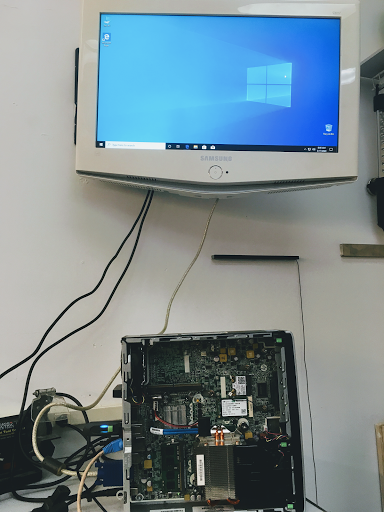 Electronics Repair Shop «Cell Phones Universe», reviews and photos, 1325 SW 107th Ave Ste b, Miami, FL 33174, USA