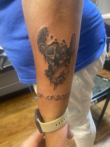 Explore denver broncos tattoo ideas, creative tattoo ideas in Louisville, available at Tatu Mall St Matthews