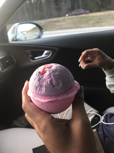 Cosmetics Store «Lush Cosmetics», reviews and photos, 4400 Ashford Dunwoody Rd #1360, Atlanta, GA 30346, USA