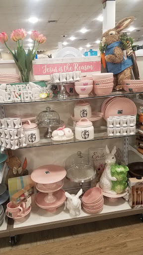 Department Store «HomeGoods», reviews and photos, 2718 Hylan Blvd, Staten Island, NY 10306, USA