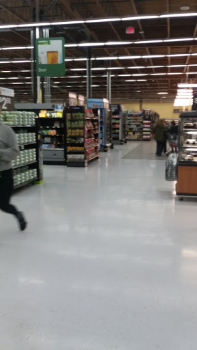 Supermarket «Walmart Neighborhood Market», reviews and photos, 2444 E Powell Blvd, Gresham, OR 97080, USA