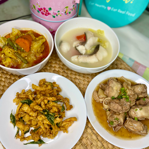 Comentarii opinii despre FattyDaddyFattyMummy Pte Ltd - Healthy Tingkat Delivery In Singapore