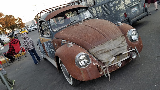 Elk Grove Volkswagen image