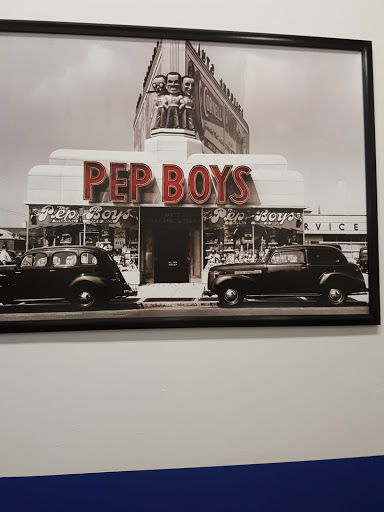 Auto Parts Store «Pep Boys Auto Parts & Service», reviews and photos, 160 Barrington Rd, Streamwood, IL 60107, USA
