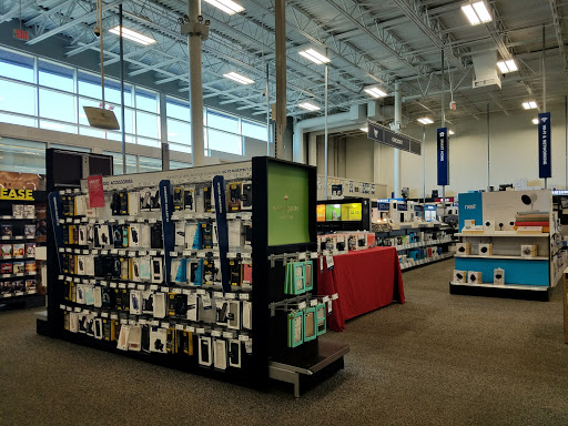 Shopping Mall «River Valley Mall», reviews and photos, 1635 River Valley Cir S, Lancaster, OH 43130, USA