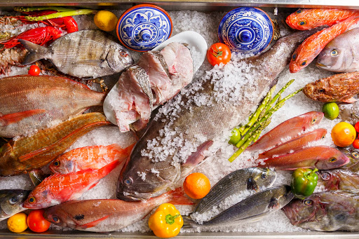 Dancing Lobster - Restaurant portughez cu peste si fructe de mare - Oferim livrare
