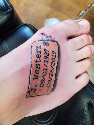 Tattoo Shop «Iron Lotus Tattoo», reviews and photos, 521 Pulaski Hwy A, Joppa, MD 21085, USA