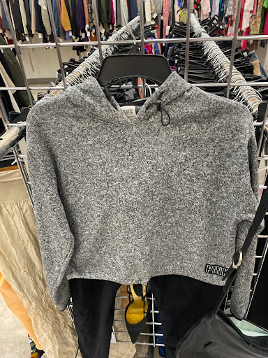 Thrift Store «Goodwill - Sherman Oaks», reviews and photos, 14760 Ventura Blvd, Sherman Oaks, CA 91403, USA