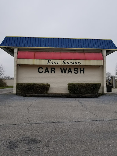 Car Wash «Four Seasons Car Wash», reviews and photos, 2160 S Breiel Blvd, Middletown, OH 45044, USA