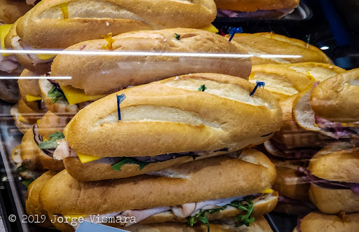 Grocery Store «Vintage Grocers», reviews and photos, 30745 Pacific Coast Hwy #24, Malibu, CA 90265, USA