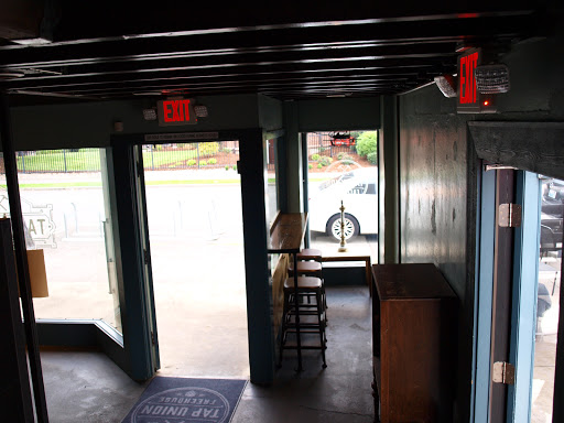 Pub «Tap Union Freehouse», reviews and photos, 1300 Washington St #200, Vancouver, WA 98660, USA