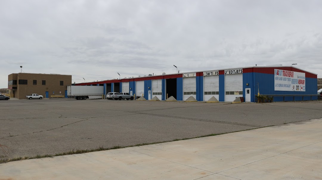 In & Out Truck and Reefer Repair