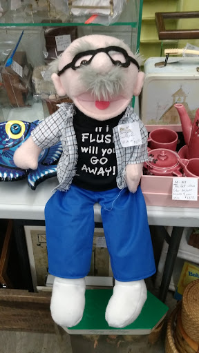 Antique Store «Collectamania», reviews and photos, 3200 Delaware Ave, Des Moines, IA 50313, USA