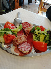 Plats et boissons du Restaurant Chez Jeannette à Aigues-Vives - n°6