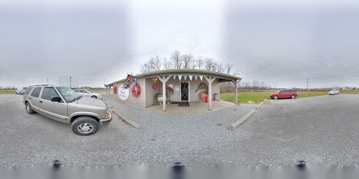 Gift Shop «Seasons Of The Heart Gift Shoppe», reviews and photos, 2115 E 67th St, Anderson, IN 46013, USA