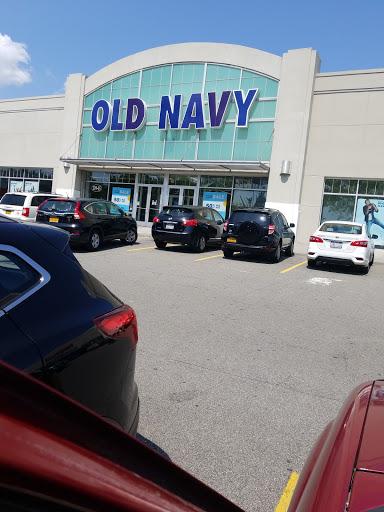 Clothing Store «Old Navy», reviews and photos, 13915 20th Ave, College Point, NY 11356, USA