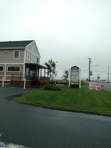 Liquor Store «Plaza Discount Liquors», reviews and photos, 5215 Wellington Ave, Ventnor City, NJ 08406, USA