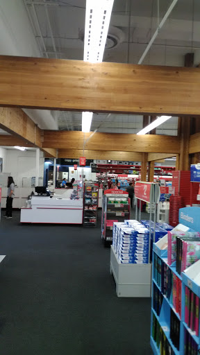 Office Supply Store «Staples», reviews and photos, 4350 W Camelback Rd, Glendale, AZ 85301, USA
