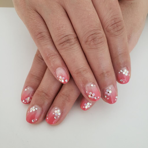 Tomoka Nails at Ma maison de beaute Med spa