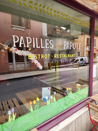 Atmosphère du Restaurant Papilles et Papote à Entre-Deux-Guiers - n°3